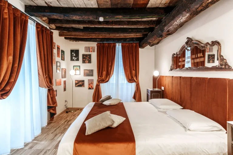 COMOLUXURYSUITES 1-7