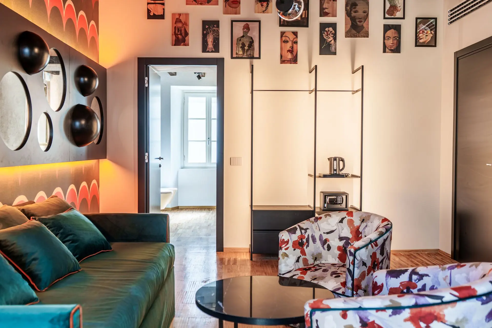 Como Suites -Suite 6 - 013